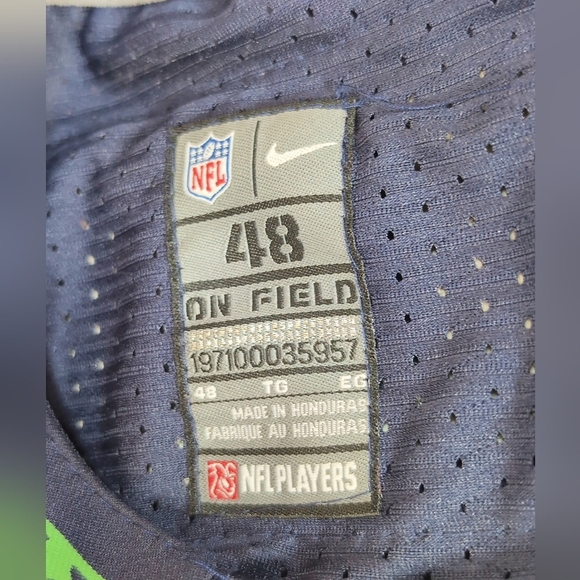 NFL Seattle Seahawks #3 sz 48 Nike  Football Jersey Russell Wilson - Picture 5 of 6